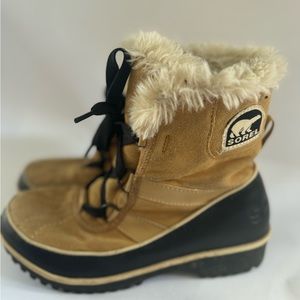 SOREL WATERPROOF SNOW BOOTS